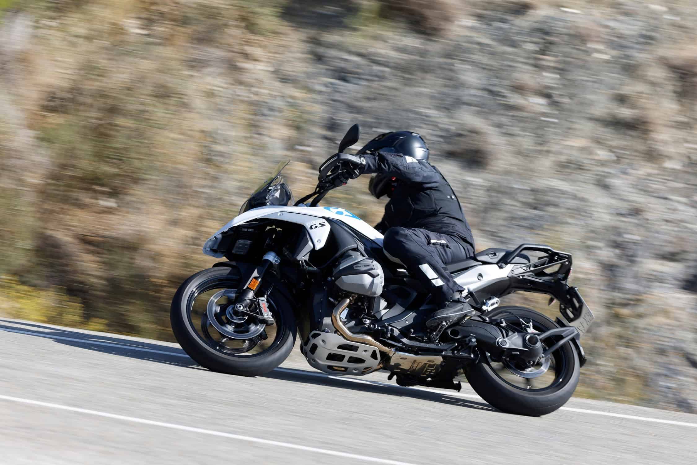 P90529618_lowRes_bmw-r-1300-gs-10-202